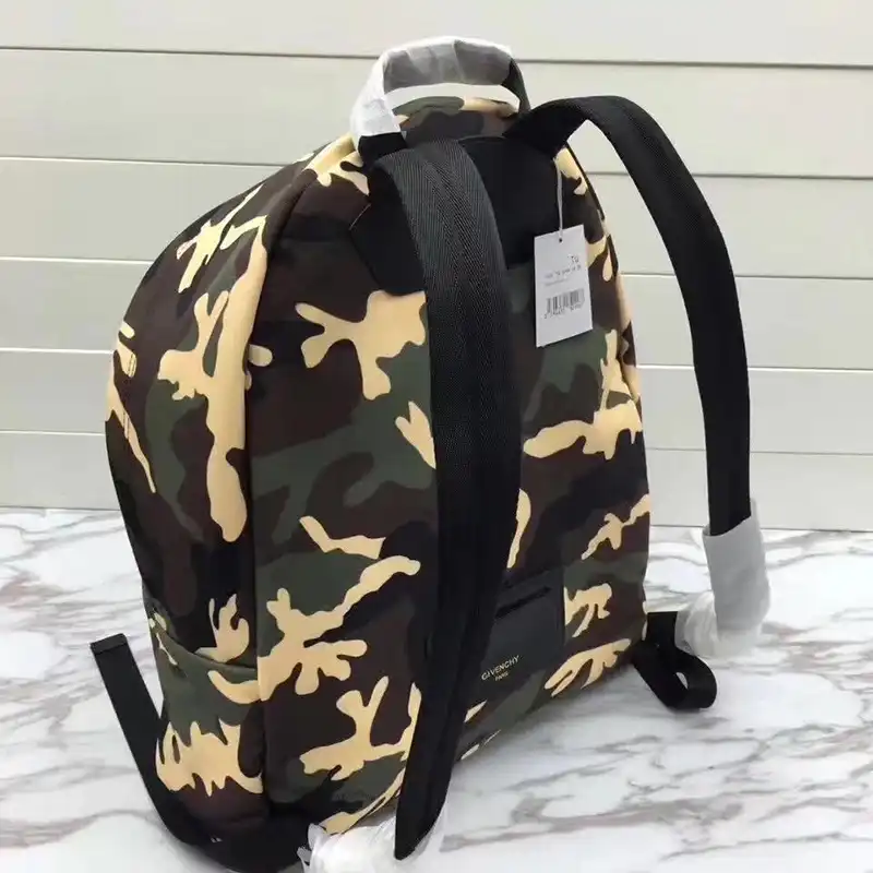 Givenchy Bags 1906BB0185