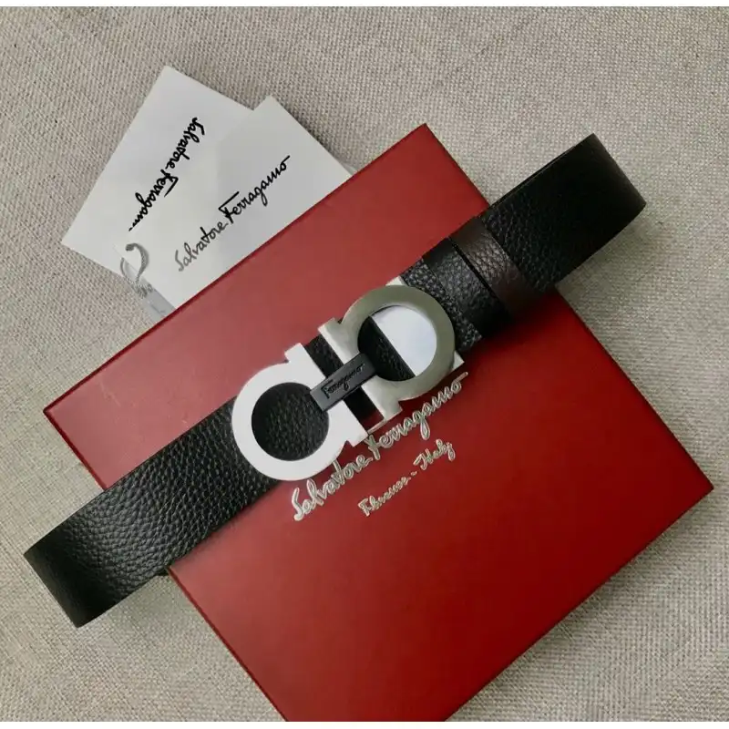 Salvatore Ferragamo s Belte 1911X0017