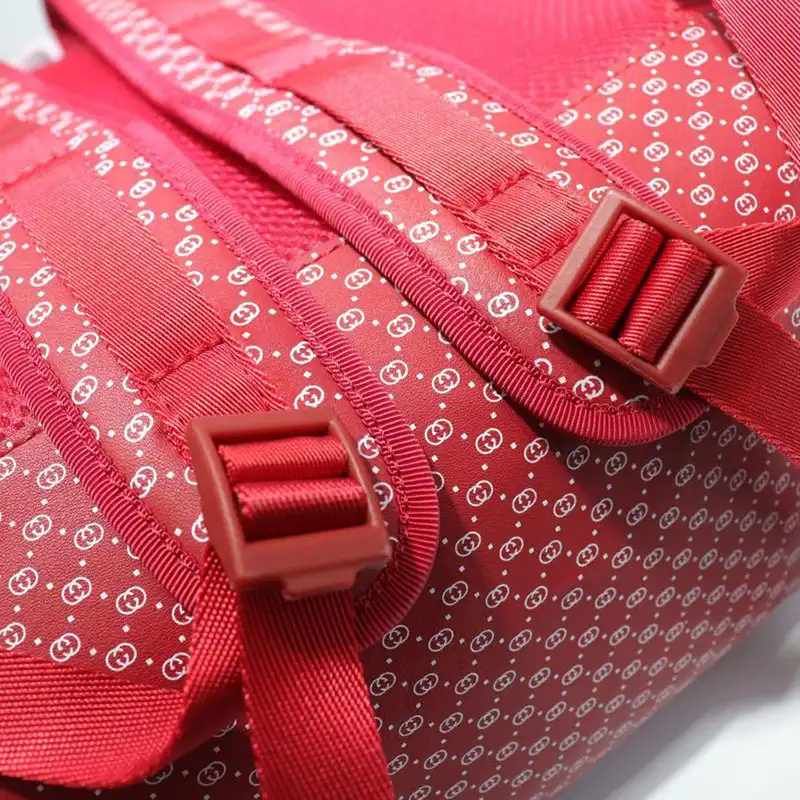 G*u*i backpack 19gm0068