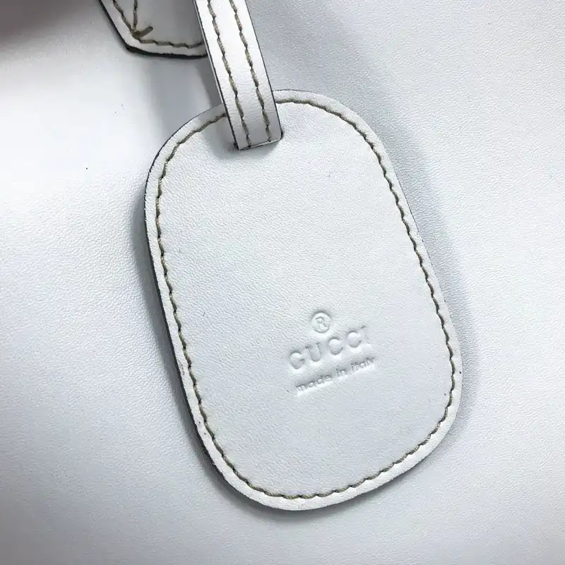 G*u*i bags 20b570075