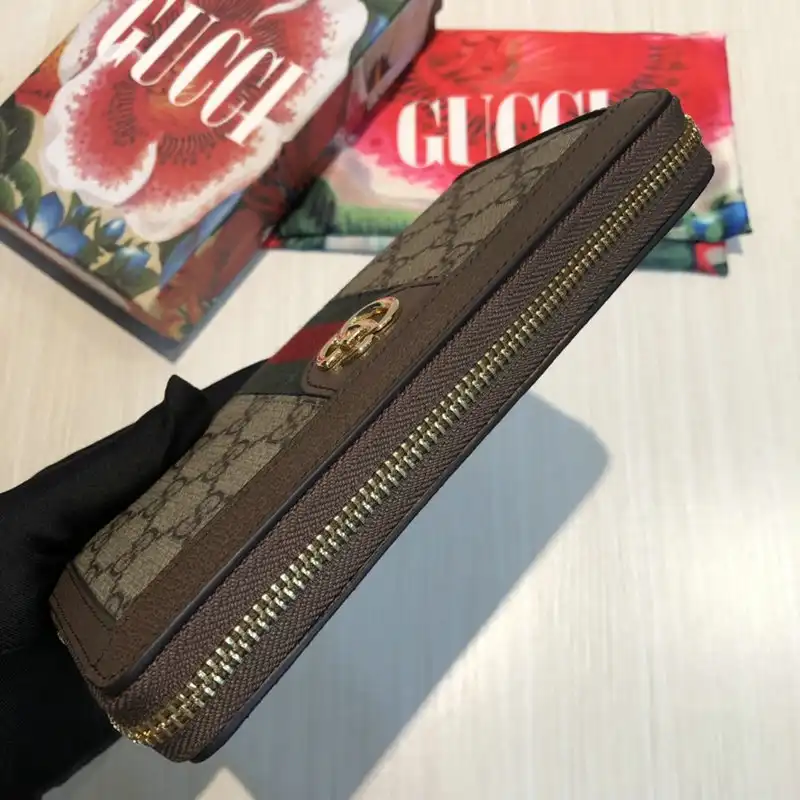 G*u*i bags 20guc0105