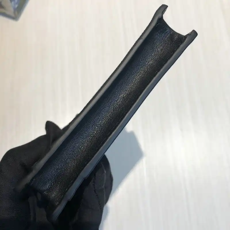 G*u*i bags 20guc0142