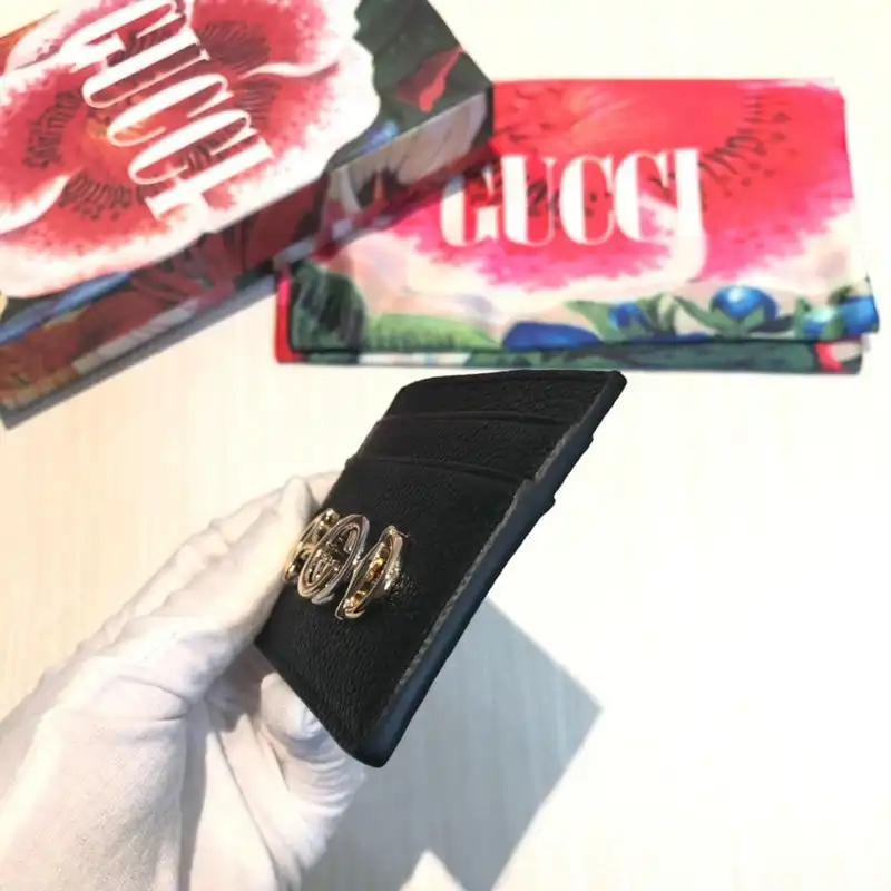 G*u*i bags 20guc0183