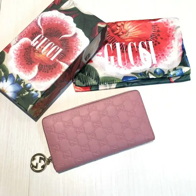 G*u*i bags 20guc0206