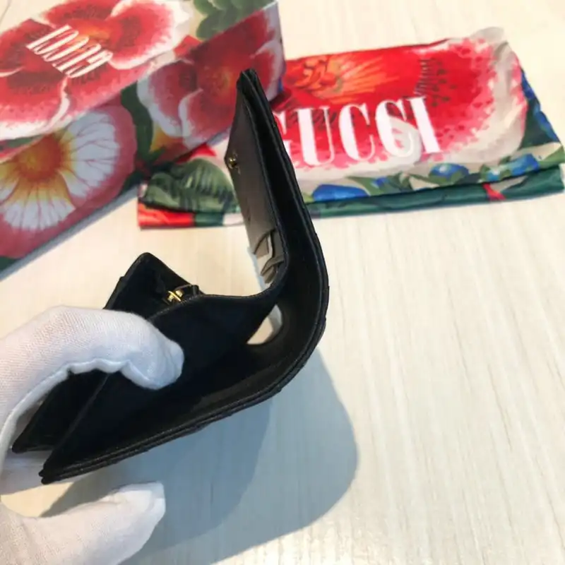 G*u*i bags 20guc0230