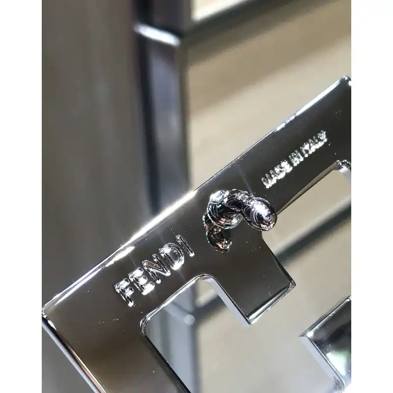 Fendi s Belt 20XIA0021