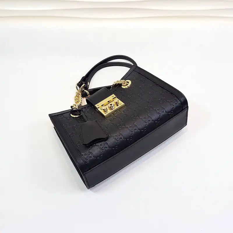 G*u*i bags 2104dj0027