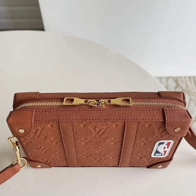 LV Bags 2107YA0082