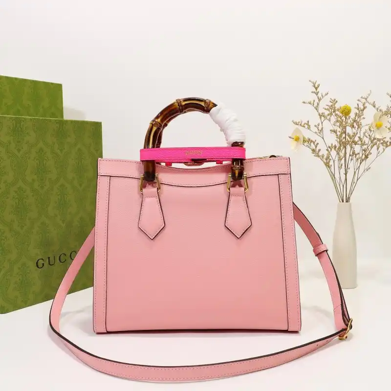 G*u*i s bags 2108dj0036