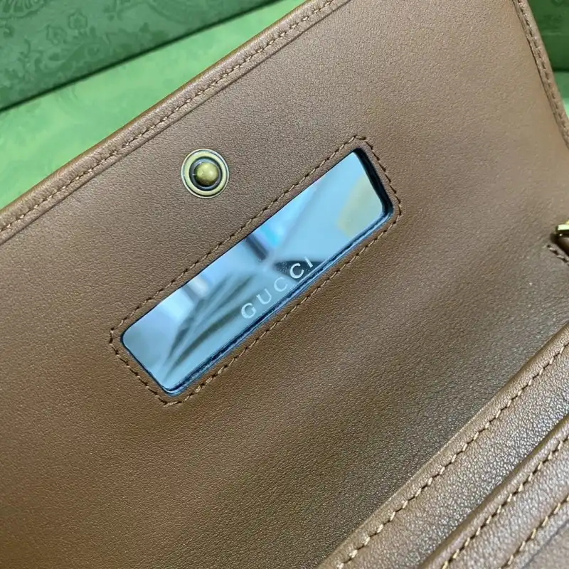 G*u*i s bags 2108ya0060