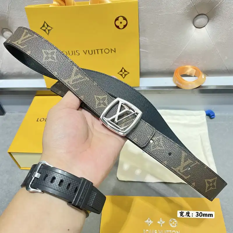 LV Belts 2109XF0024