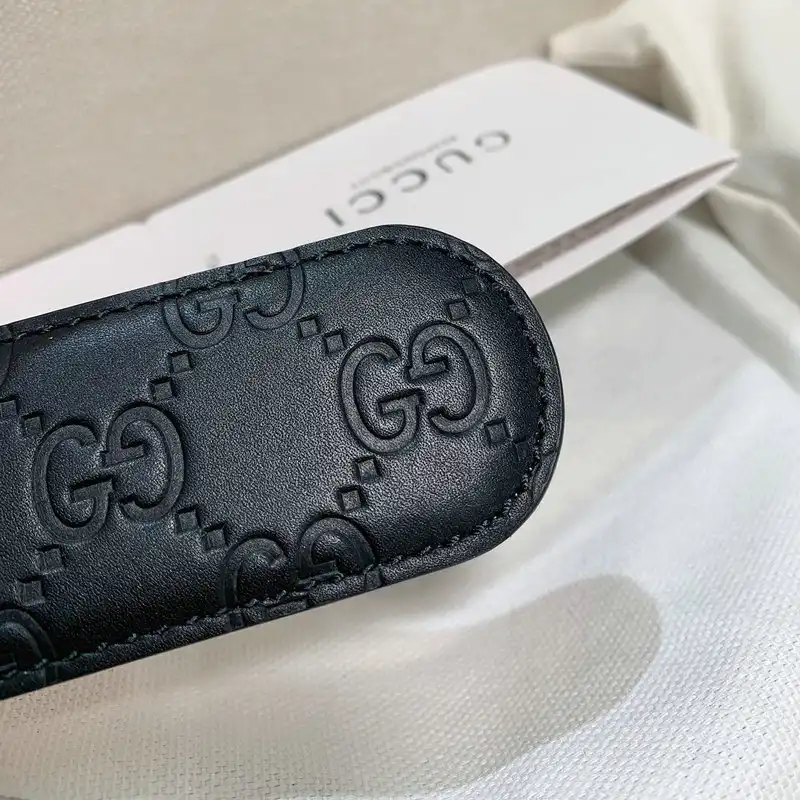 G*u*i belts 2110xf0026