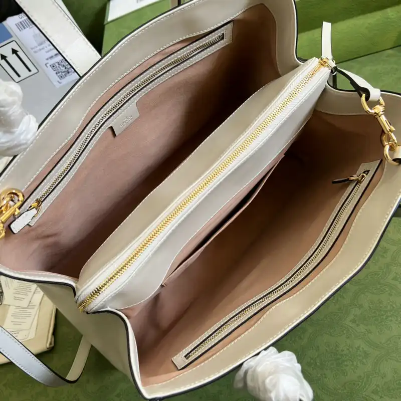 G*u*i bag 2112ya0048