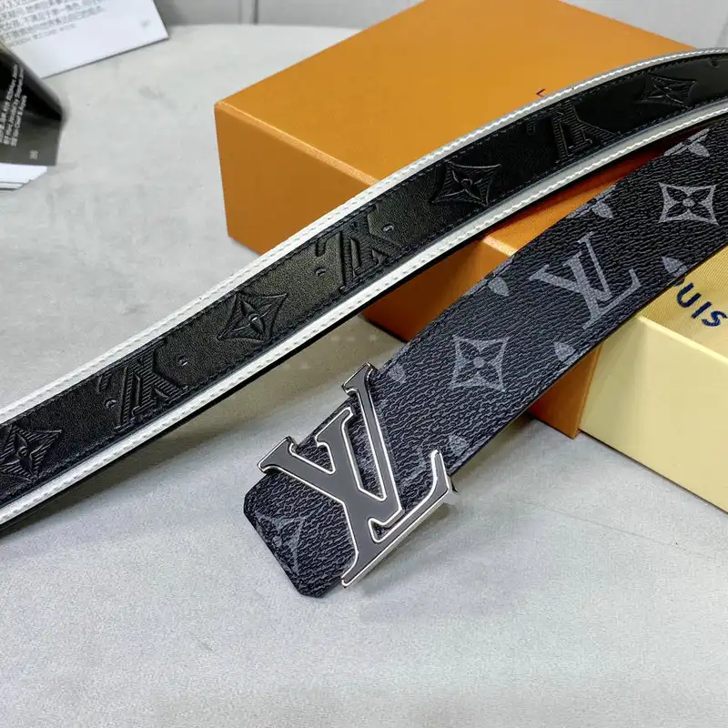 LV Belts 2201XA0051