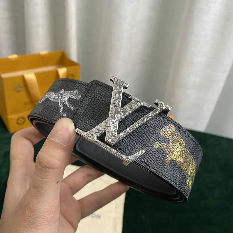 LV Belts 2202XA0014