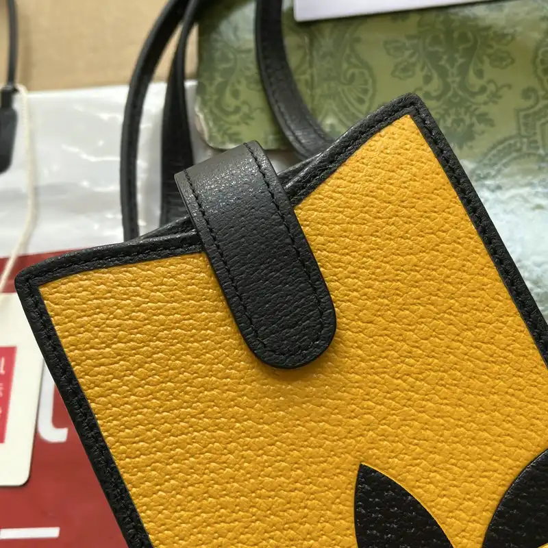 G*u*i bag 2207ya0018