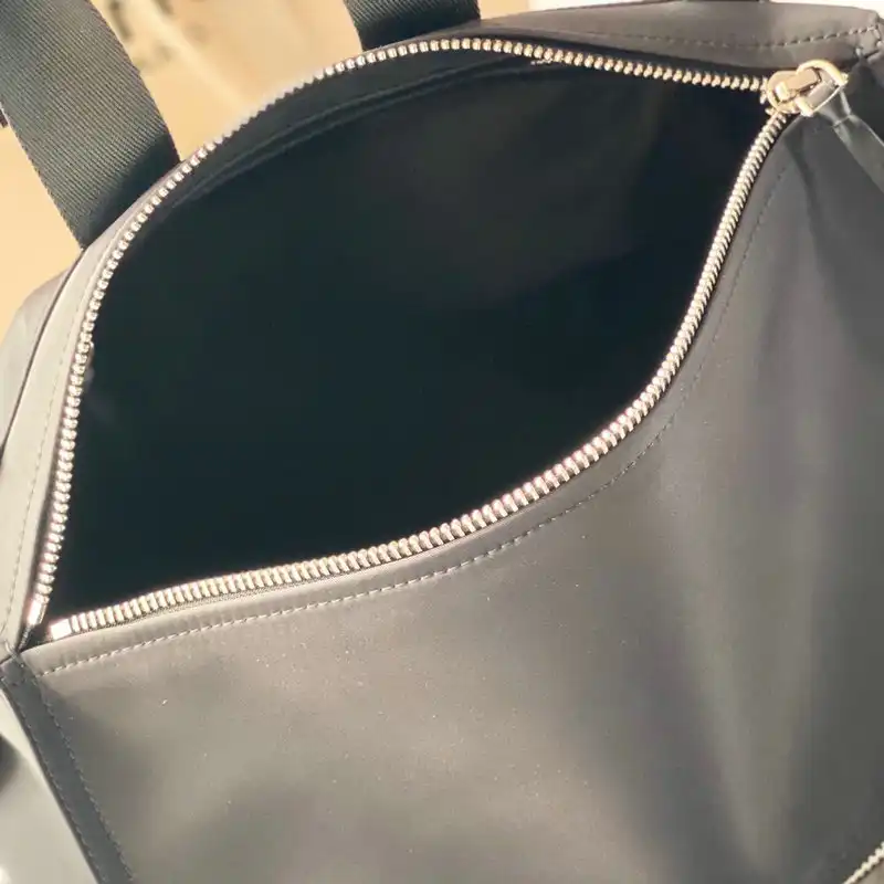 Givenchy Bag 2209SW0050