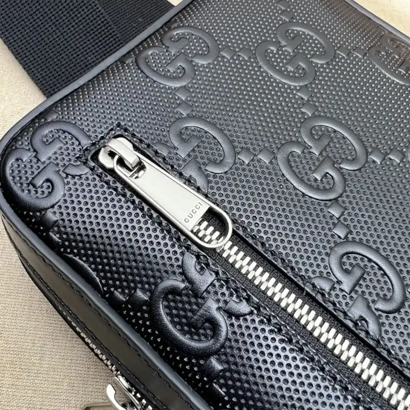 G*u*i bag 2210ya0113