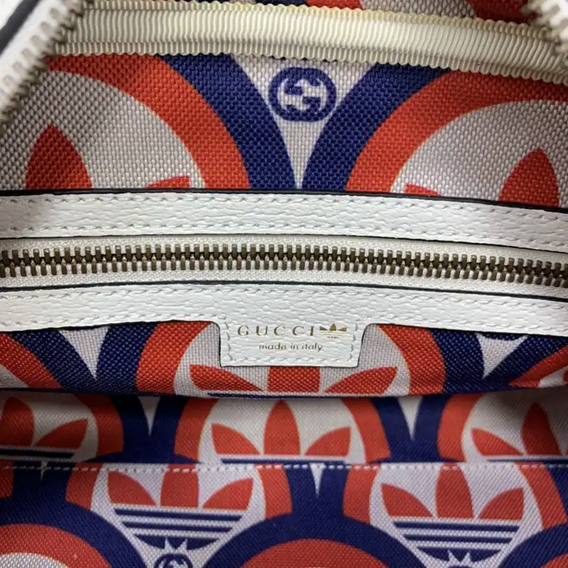 G*u*i bag 2210ya0142