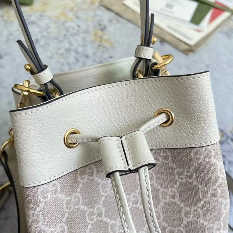 G*u*i bag 2212dj0026