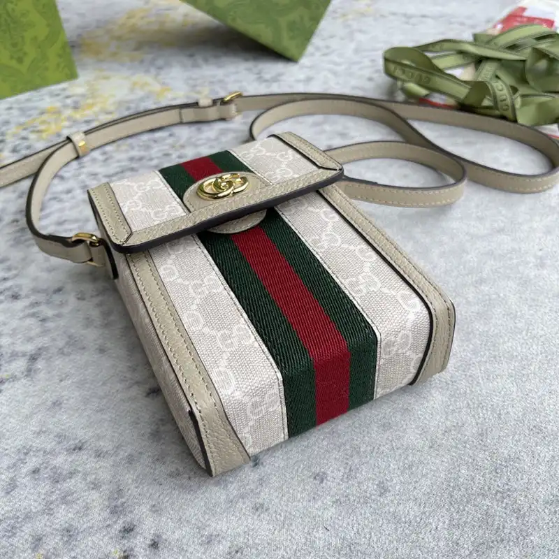 G*u*i bag 2212dj0029