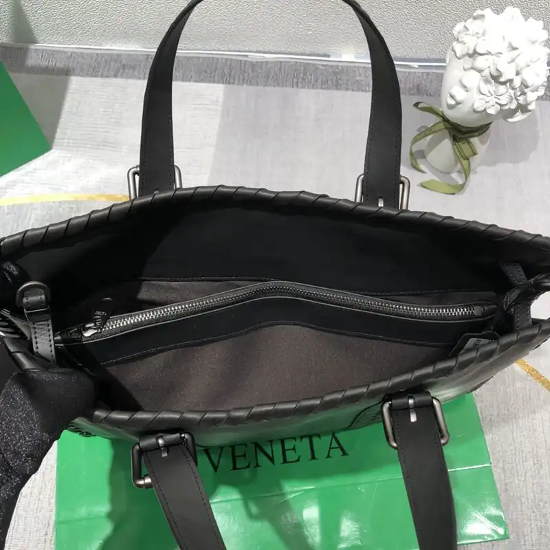 Bottega Veneta Bag 2306YZ0038