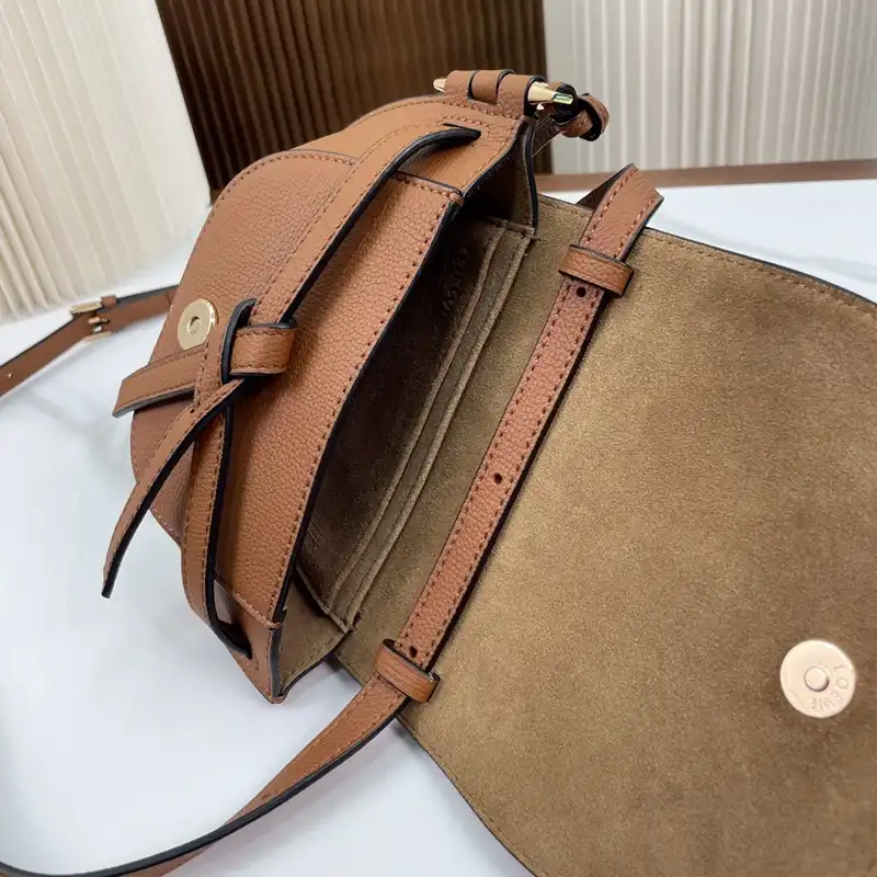 Loewe Bag 2309YA0139