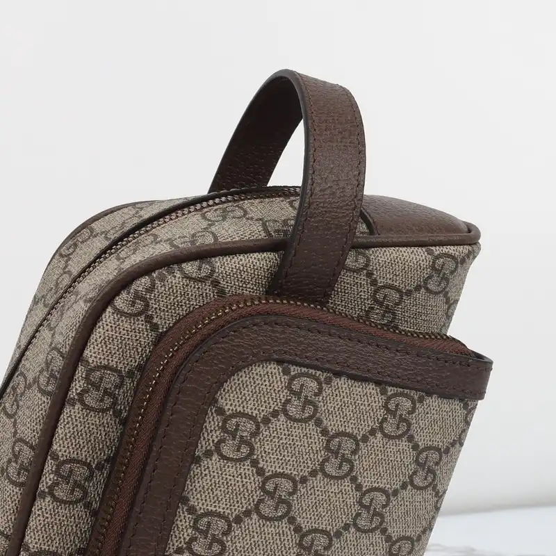 G*u*i bag 2309ya0176