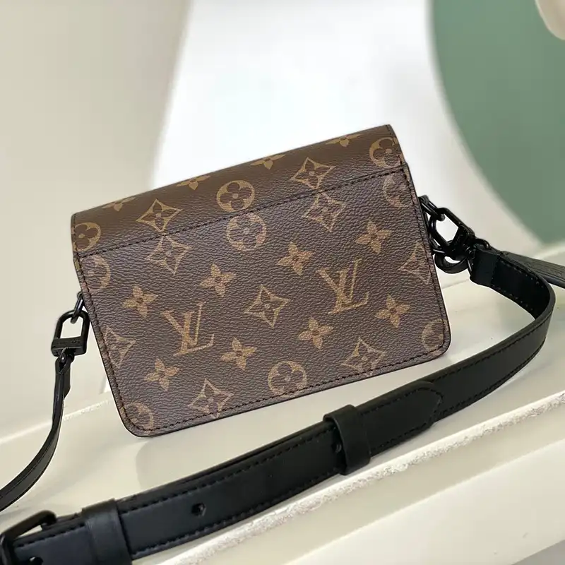 LV Bag 2309YA0181