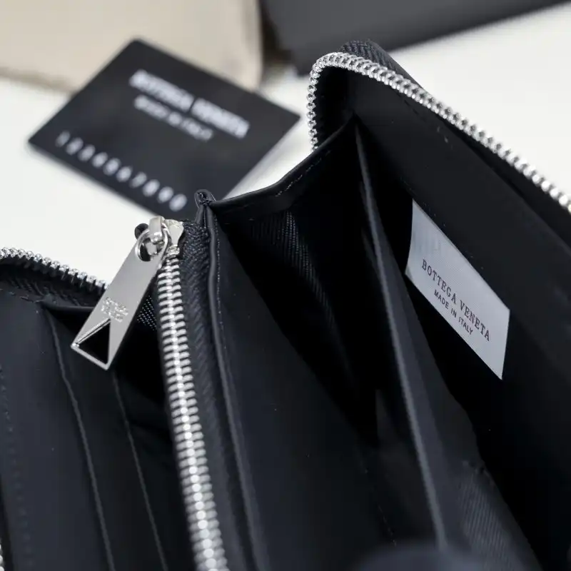 Bottega Veneta Bags 2406YA0006