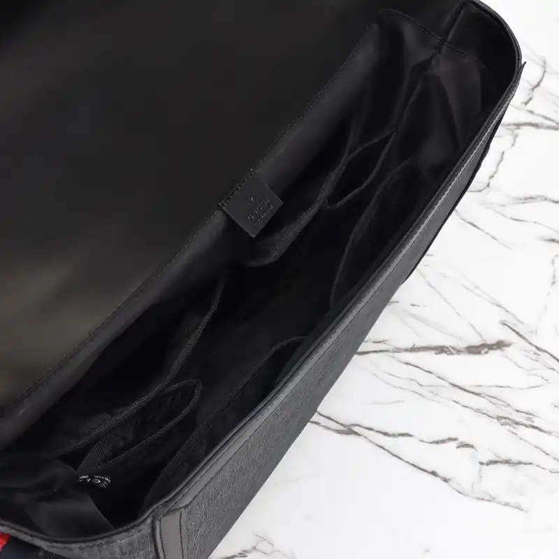 G*u*i bags 2407ya0014