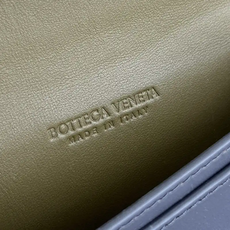 Bottega Veneta Bags 2409SF0007