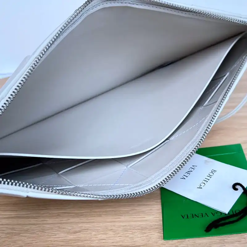 Bottega Veneta Bags 2409SF0016