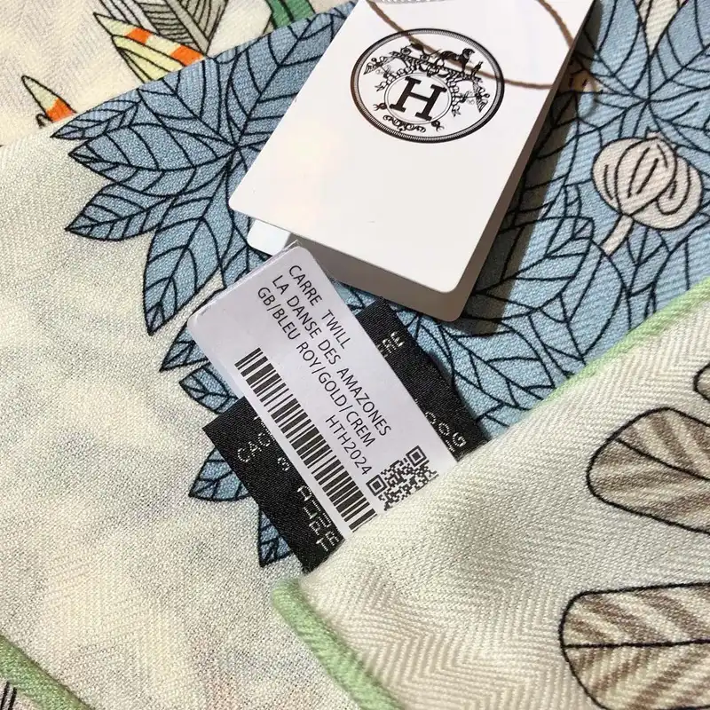 SCARVES scarves 2410SC0136