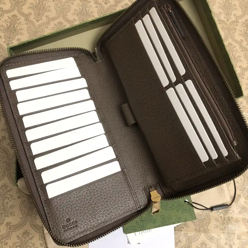 G*u*i bags 2411ya0139