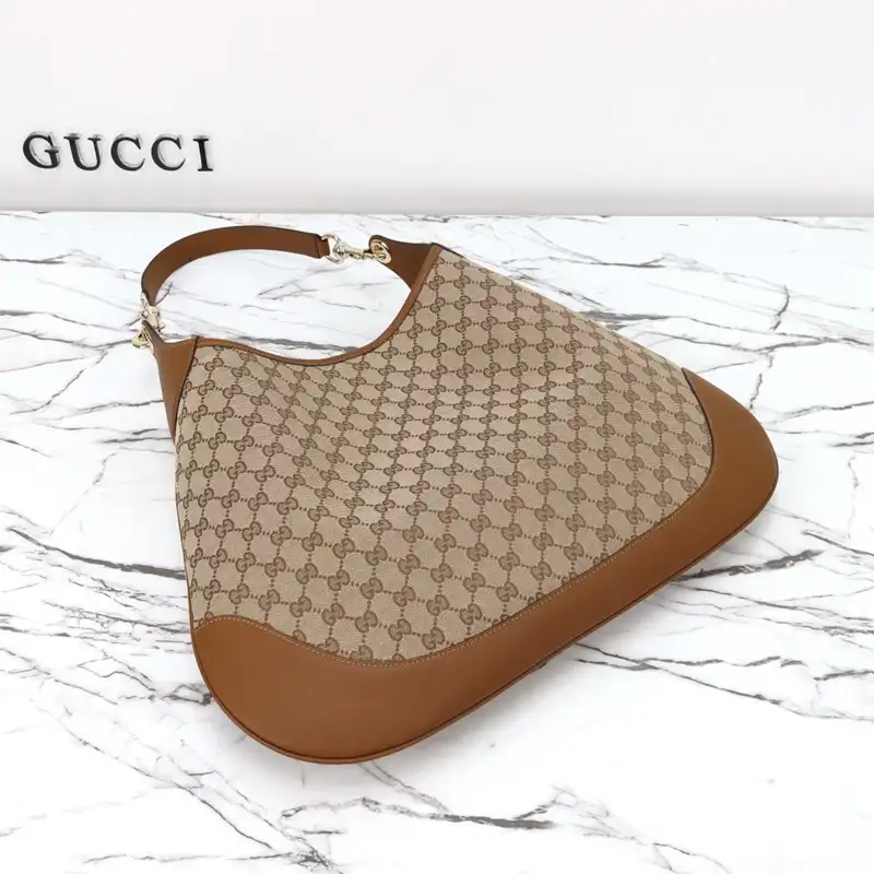 G*u*i bags 2411ya0185