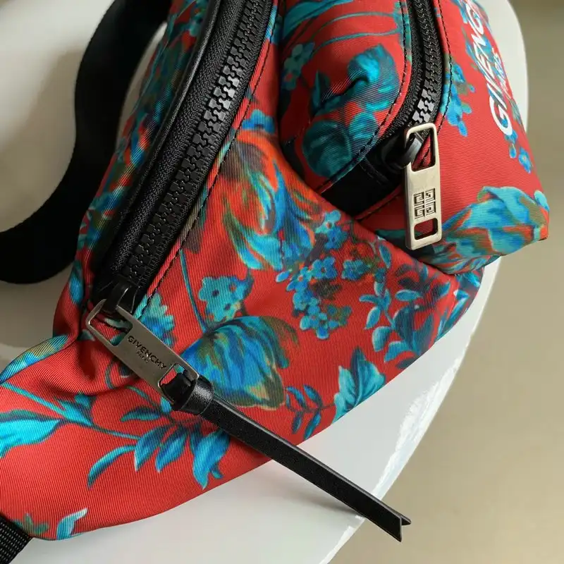 Givenchy Bag 20GV11167