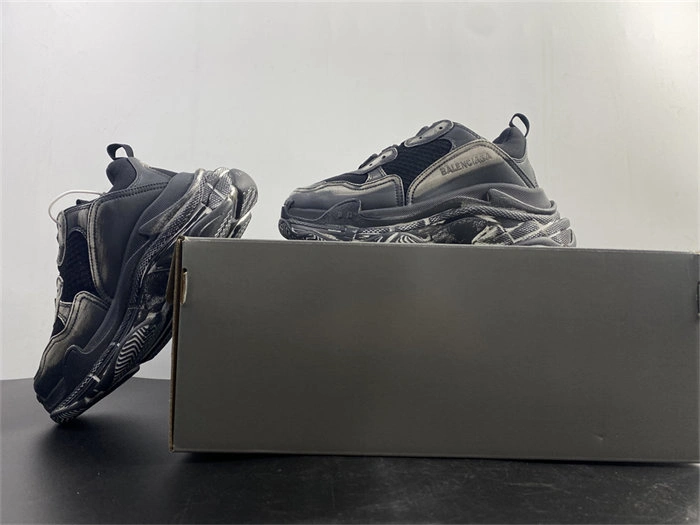 BLCG TRIPLE S CLEAR SOLE 524039 W03B5 ZeroBulk 4478