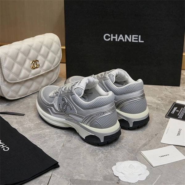 Chanal Sneakers Minimalist 2220