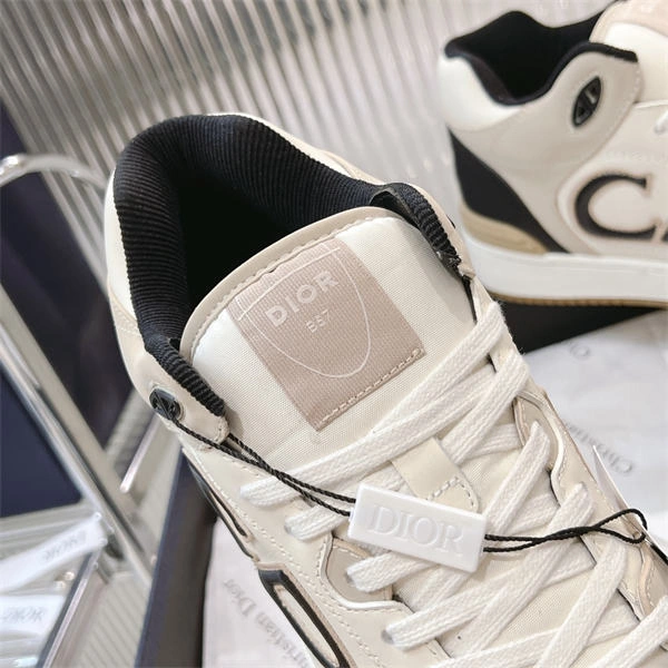 Dr B57 Sneaker Efficient 1390