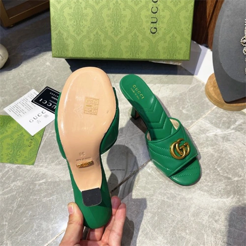 WellDesigned Gocci Slipper 5611