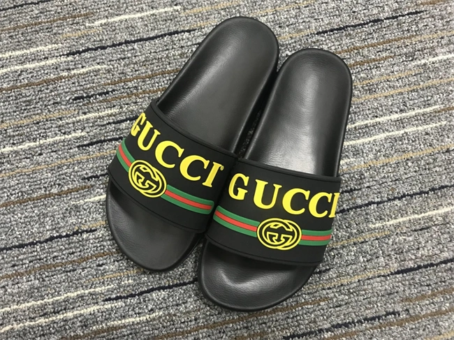 G*u*i slide durable 448