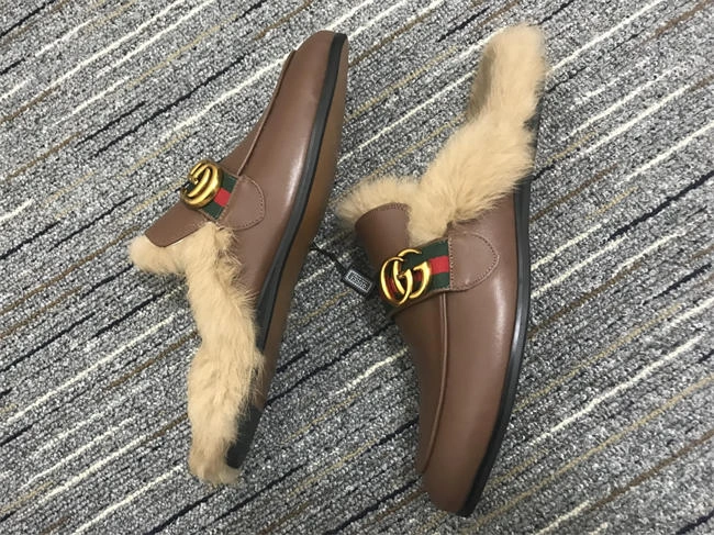 urbanstyle G*u*i slipper 492