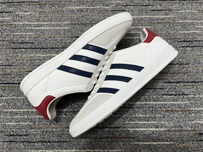 flexible G*u*i x adidas 52