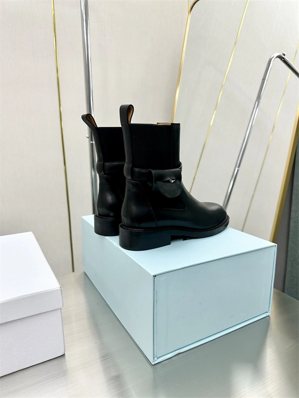 H Boot Sleek 2413