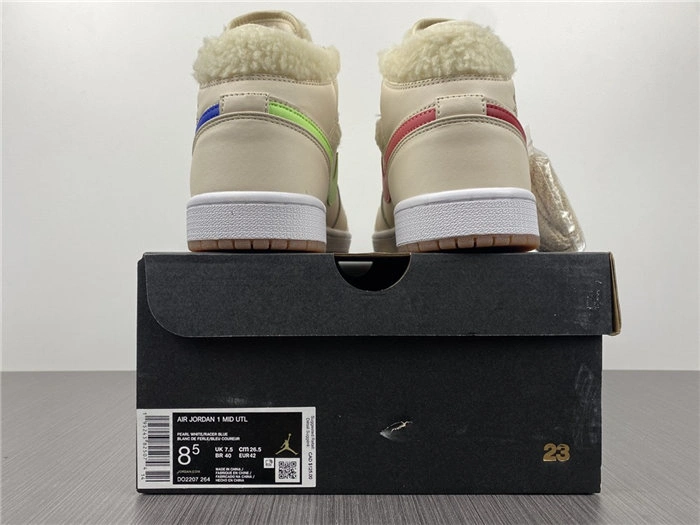 SunProtective Jordan1 Mid Fleece Pearl White DO2207- 3701