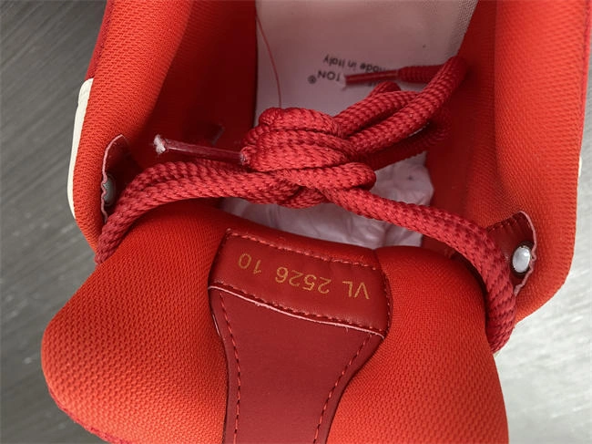 Modern Louis Vuitton 1749