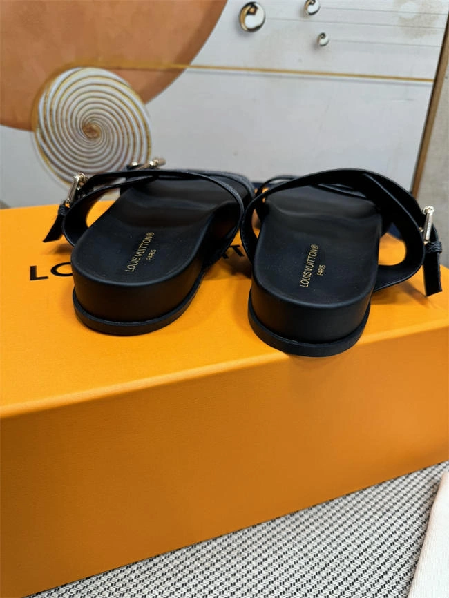 Lv Slipper Orginal WaterResistant 5564