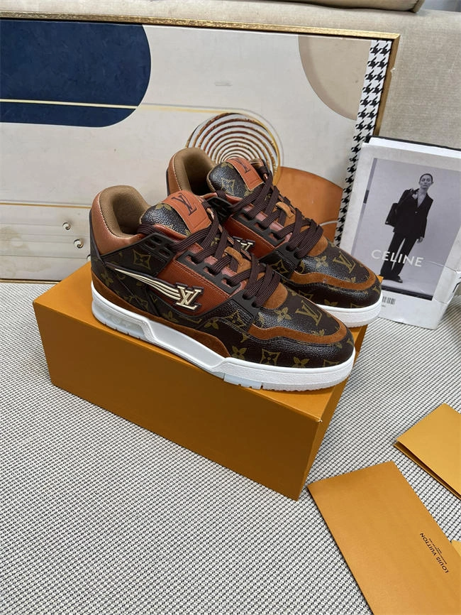 TopPick Lv Trainer Sneaker 2108