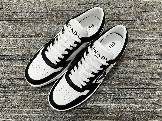 Neat Prada Sneaker 3373